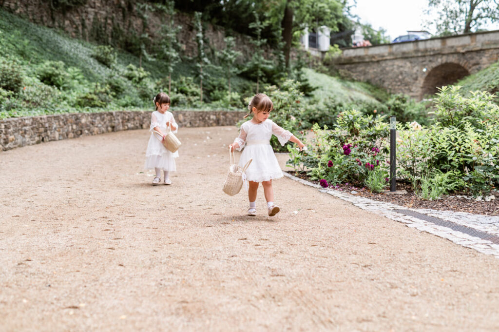 Nikola Elefant svatební fotografka svatební místo Savoia Castle