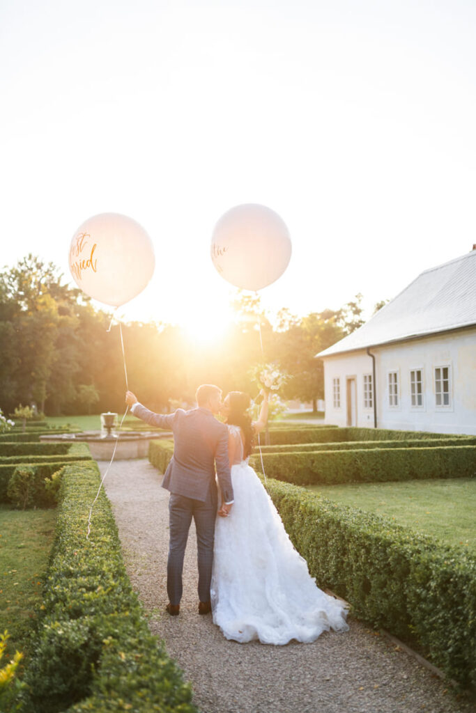 Nikola Elefant svatební fotografka svatební místo Zámek Bon Repos